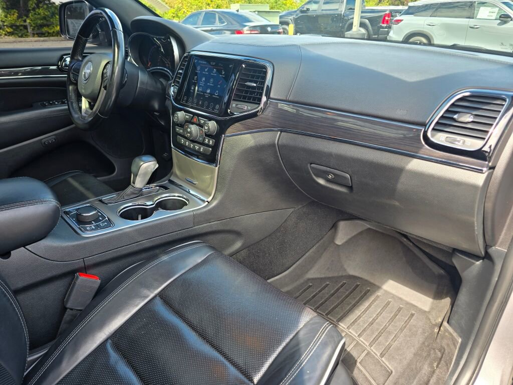 Used 2020 Jeep Grand Cherokee Overland image 20