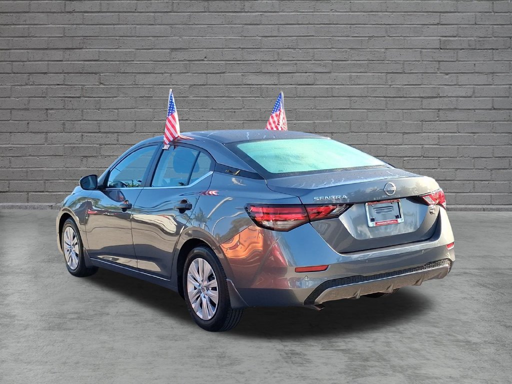 Certified 2025 Nissan Sentra S FWD image 9