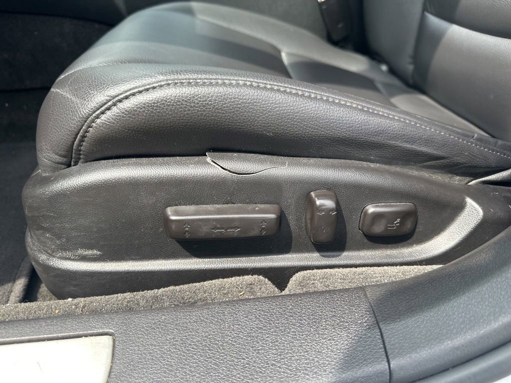 Used 2016 Acura TLX FWD image 16
