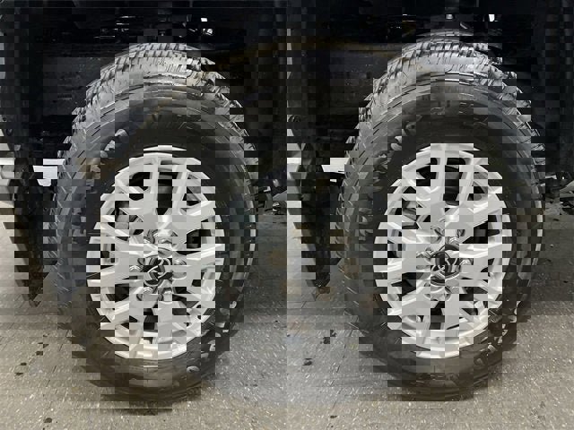 Used 2024 Toyota Tacoma SR image 31