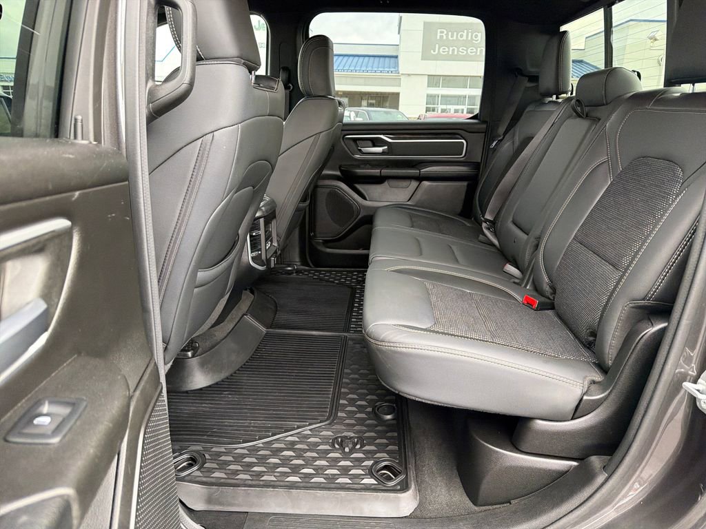 Used 2022 RAM 1500 Big Horn AWD/4WD image 24