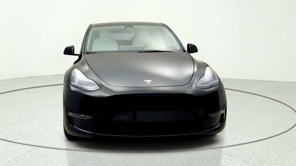 Used 2022 Tesla Model Y Performance AWD/4WD image 2