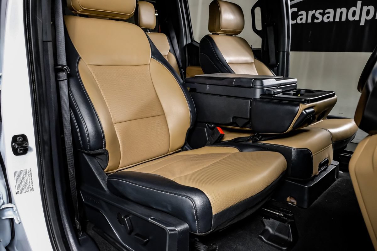 Used 2024 Ford F250 Lariat w/ Sport Appearance Package AWD/4WD image 31