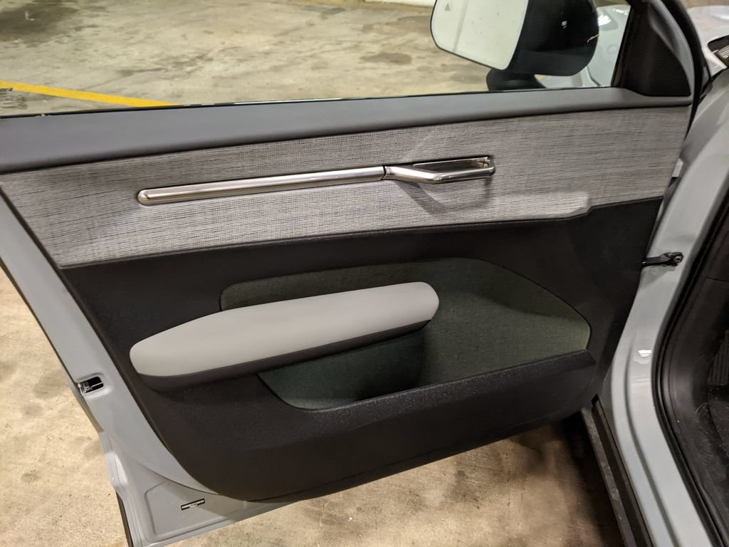 New 2026 Volvo EX30 Cross Country Ultra w/ Protection Package Premier AWD/4WD image 9