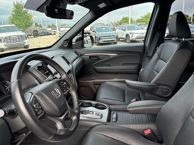 Used 2023 Honda Passport EX-L image 27