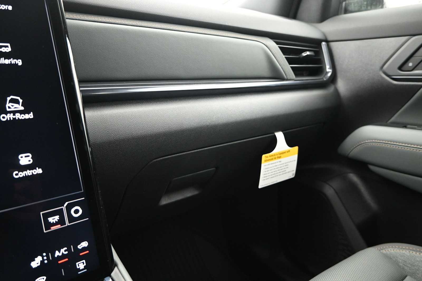 New 2027 GMC Terrain AT4 AWD/4WD image 24