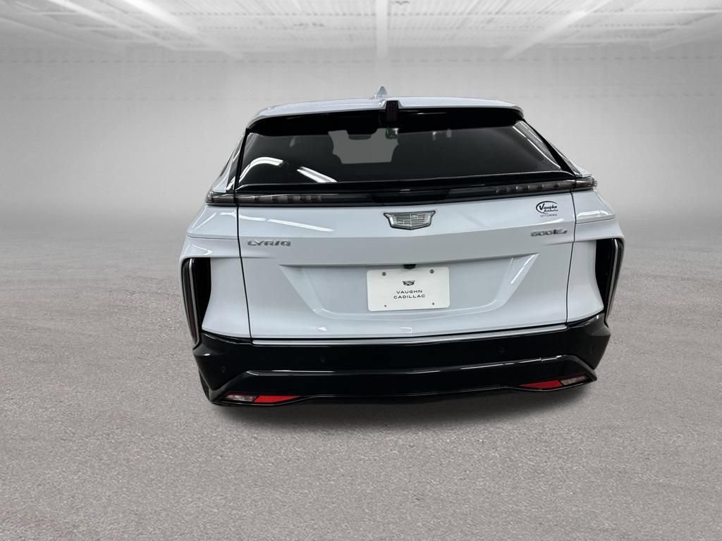 New 2026 Cadillac Lyriq Luxury AWD/4WD image 9