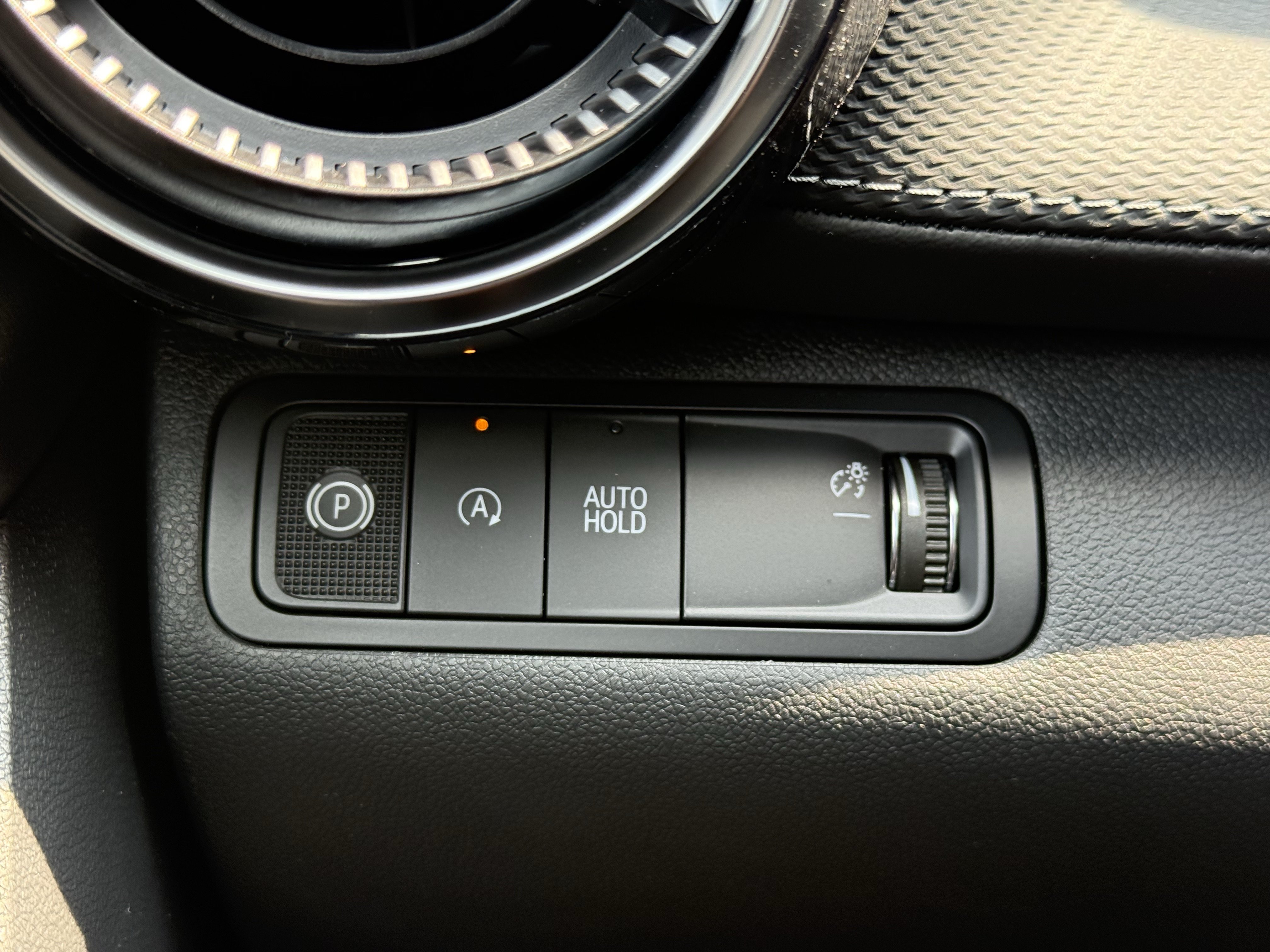 New 2027 Chevrolet Equinox LT w/ Safety and Technology Package FWD image 28