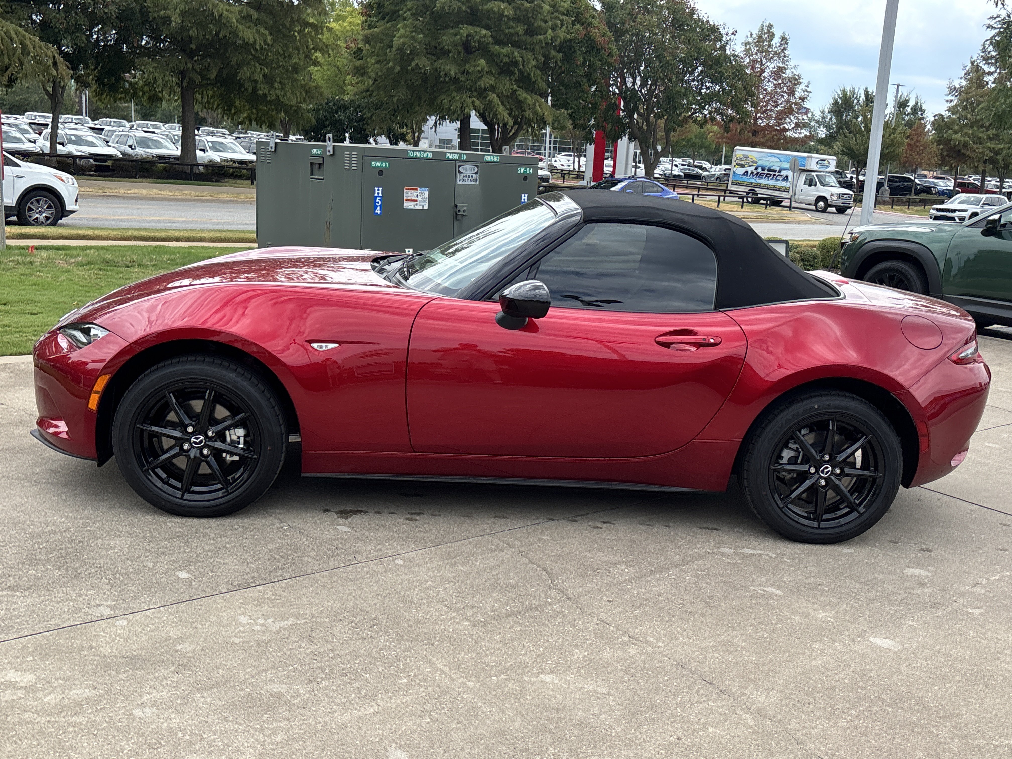 New 2026 MAZDA MX-5 Miata Sport RWD image 9