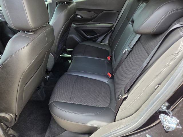Certified 2021 Buick Encore Preferred w/ Safety Package FWD image 11