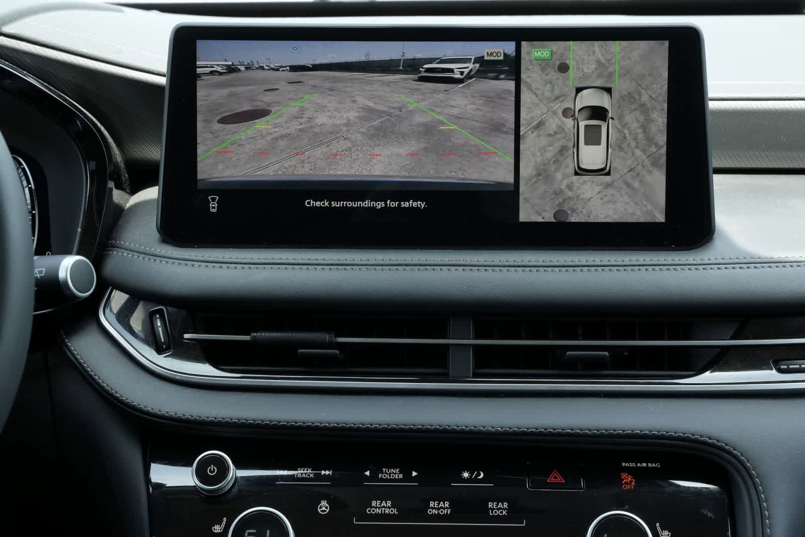 Certified 2025 INFINITI QX60 Luxe w/ Vision Package FWD image 14