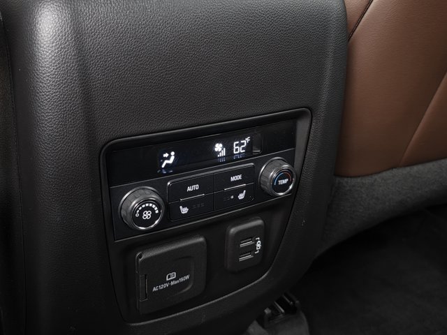 Used 2020 Buick Enclave Avenir w/ Avenir Technology Package FWD image 17