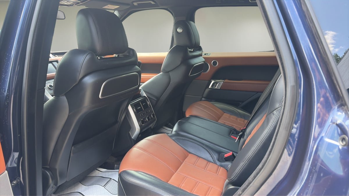 Used 2016 Land Rover Range Rover Sport Autobiography AWD/4WD image 17