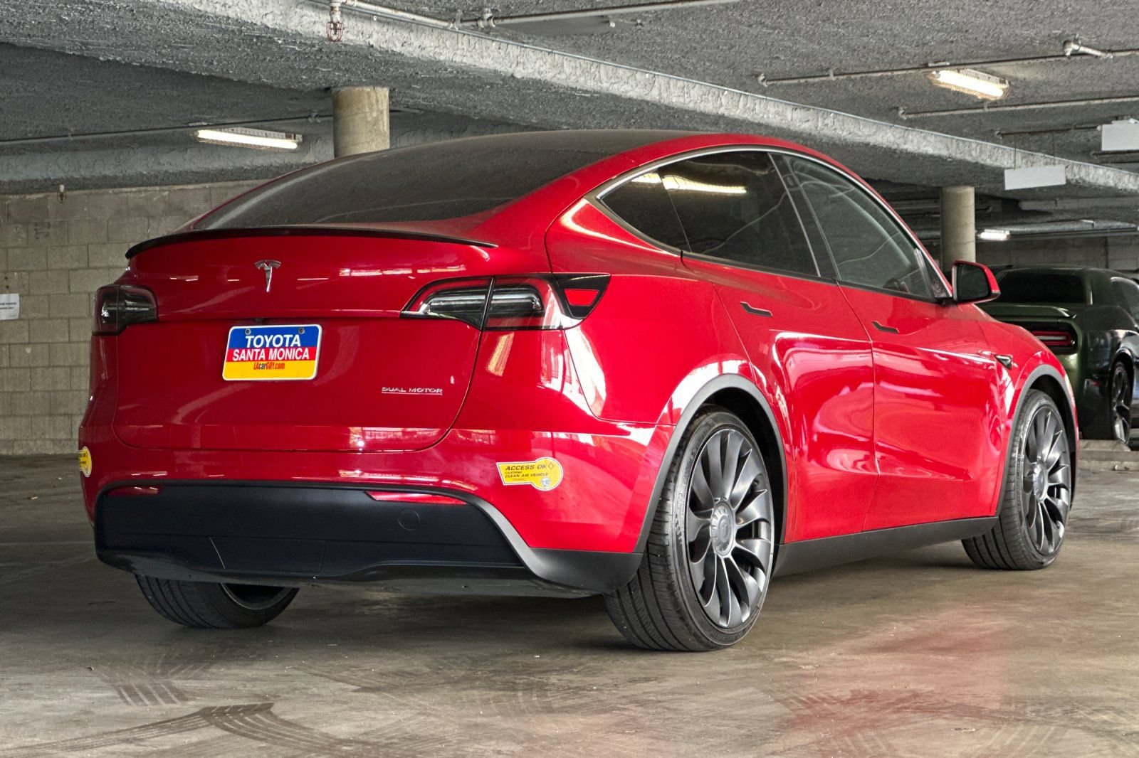 Used 2022 Tesla Model Y Performance AWD/4WD image 4