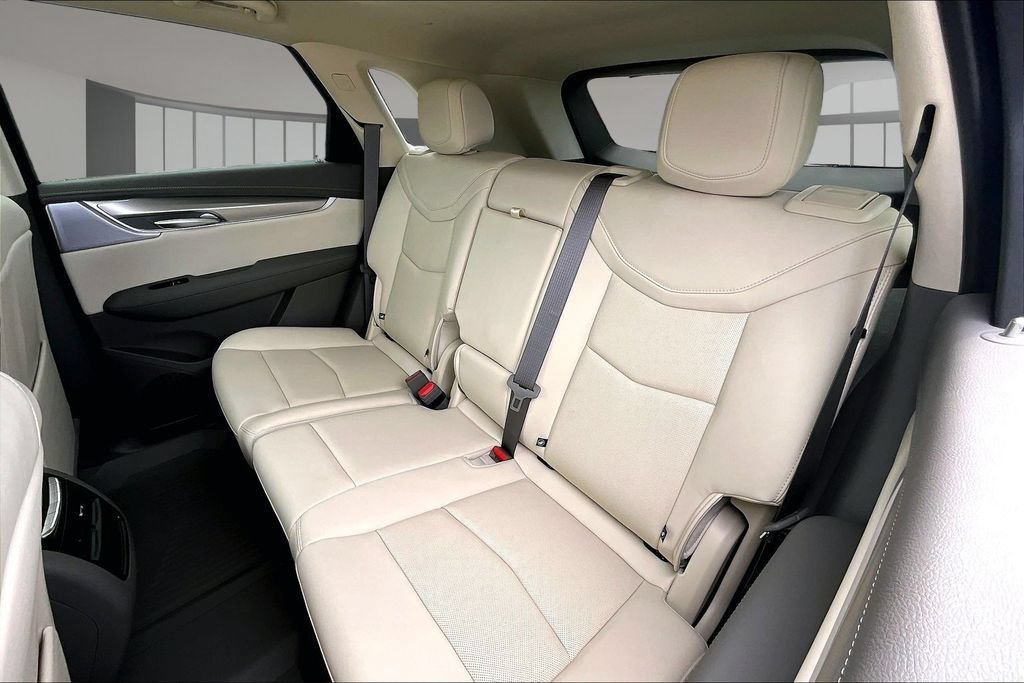 New 2026 Cadillac XT5 Premium Luxury w/ Driver Assist Package FWD image 10
