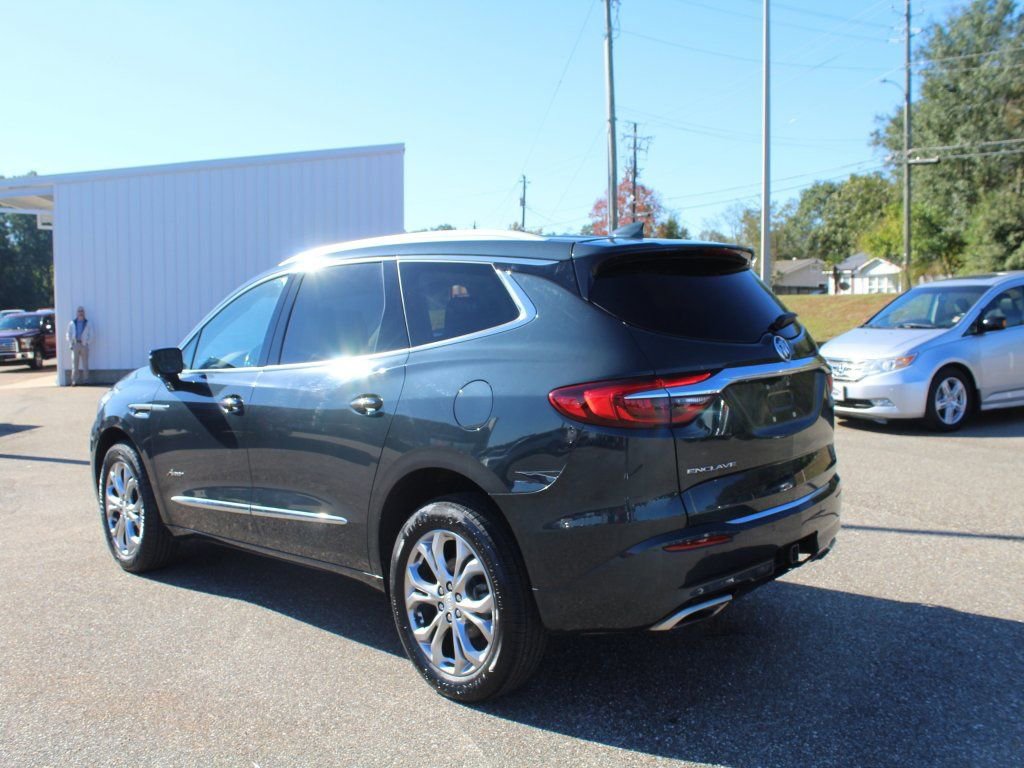 Used 2021 Buick Enclave Avenir w/ Avenir Technology Package image 11