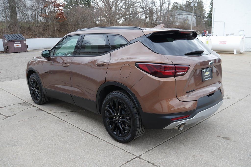 Used 2023 Chevrolet Blazer LT w/ LPO, Cargo Package FWD image 5