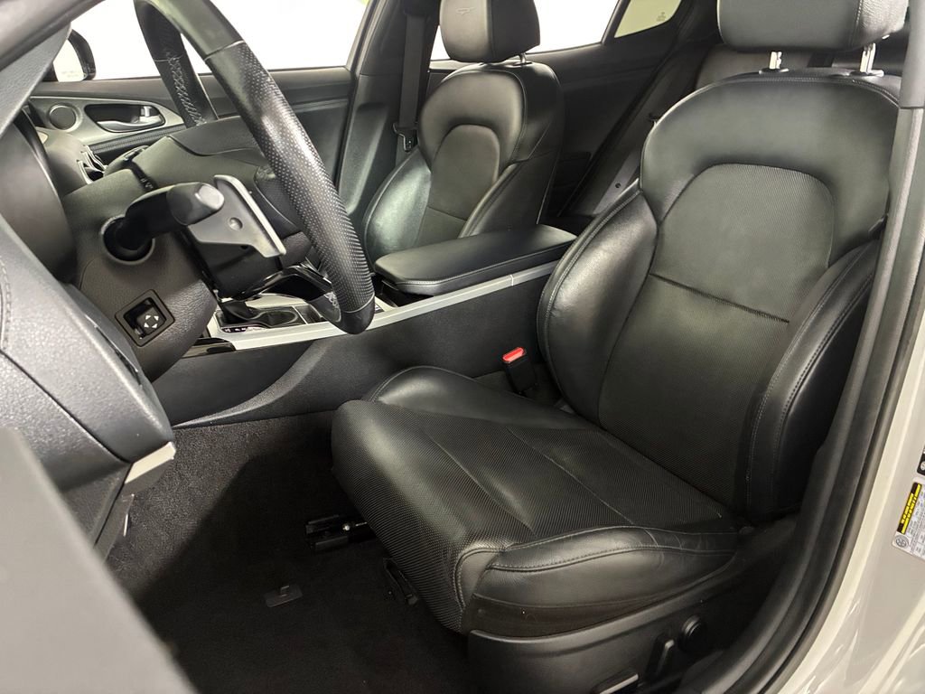 Used 2019 Kia Stinger GT1 image 23