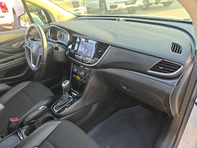 Used 2022 Buick Encore Preferred w/ Safety Package FWD image 25