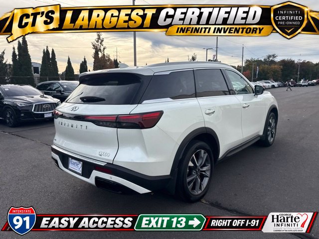 Certified 2023 INFINITI QX60 Luxe w/ Vision Package AWD/4WD image 3