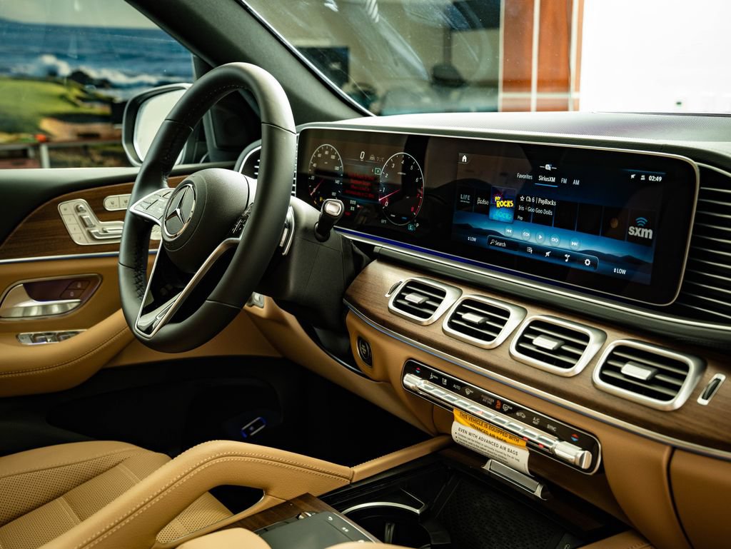 New 2026 Mercedes-Benz GLS 450 4MATIC image 51