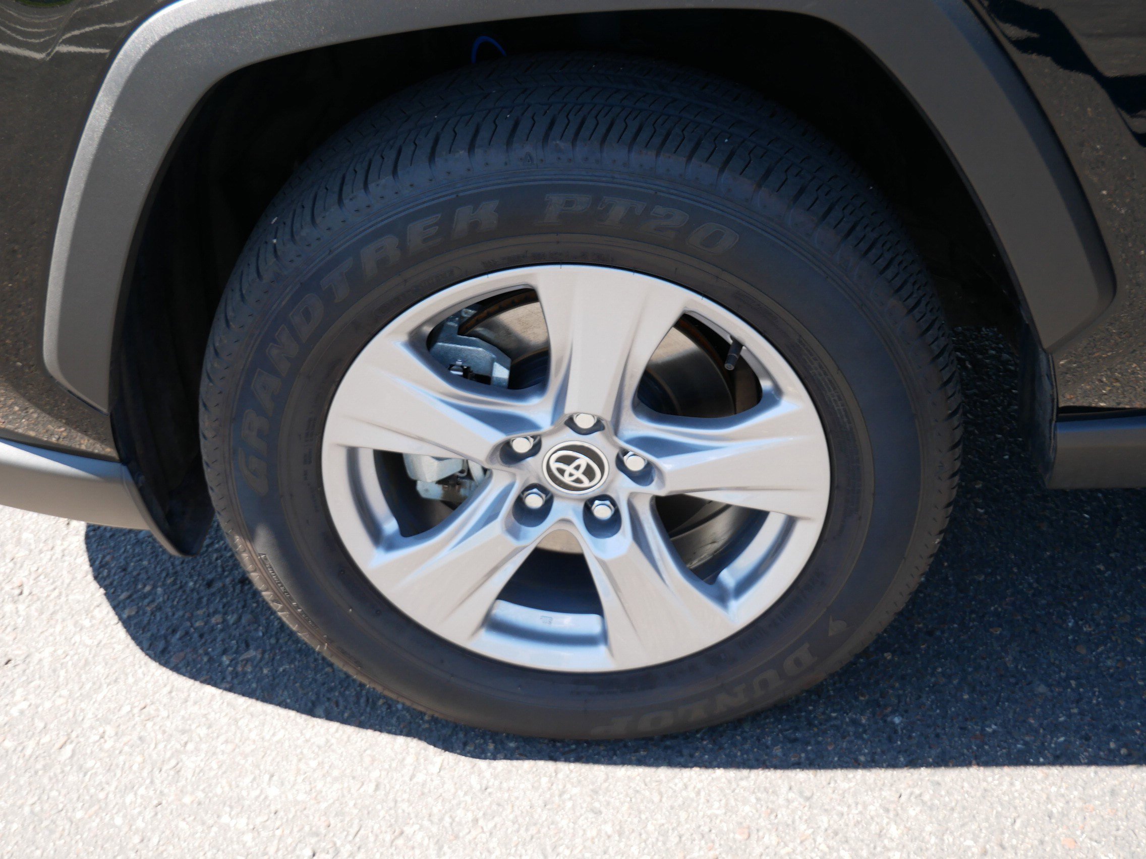 Certified 2025 Toyota RAV4 XLE w/ Convenience Package AWD/4WD image 15