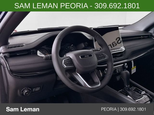 New 2026 Jeep Compass Latitude image 9