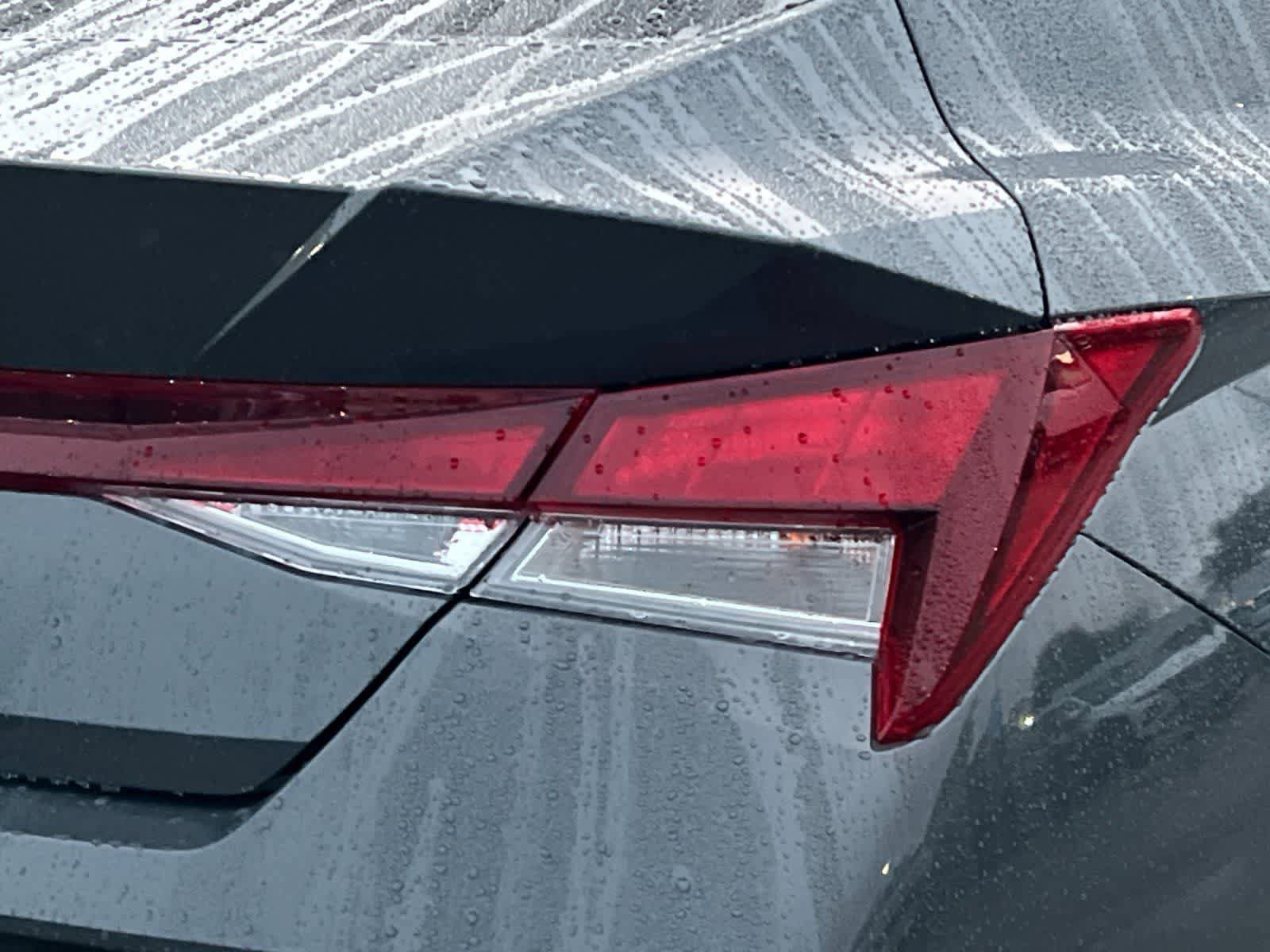 New 2026 Hyundai Elantra SE w/ Cargo Package image 25