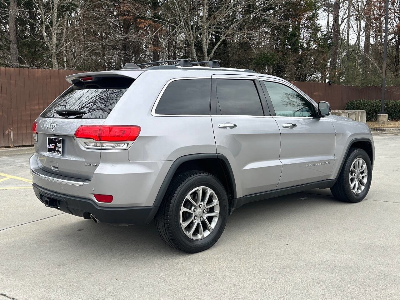 Used 2014 Jeep Grand Cherokee Limited image 17