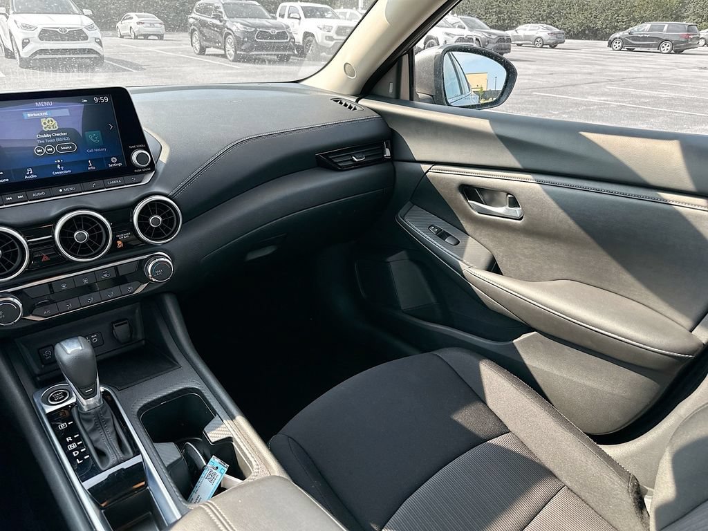Used 2025 Nissan Sentra SV FWD image 28