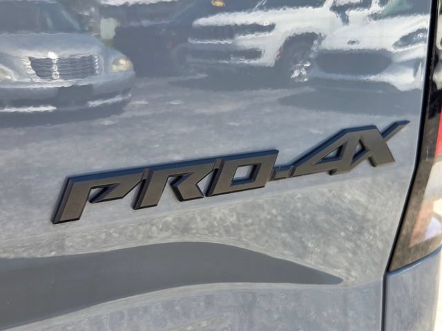 Used 2024 Nissan Frontier PRO-4X w/ Off-Road Protection Package AWD/4WD image 15