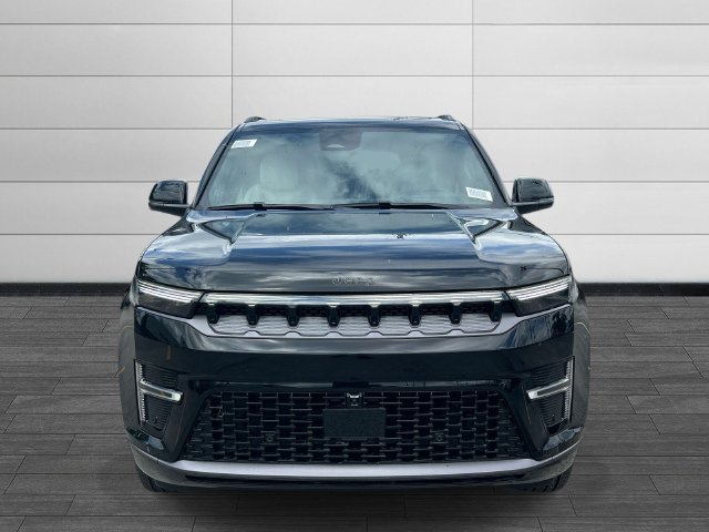New 2026 Jeep Grand Wagoneer L Limited AWD/4WD image 8