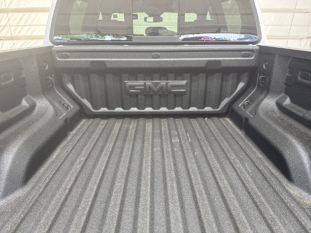 New 2026 GMC Canyon Elevation w/ Convenience Package RWD image 26