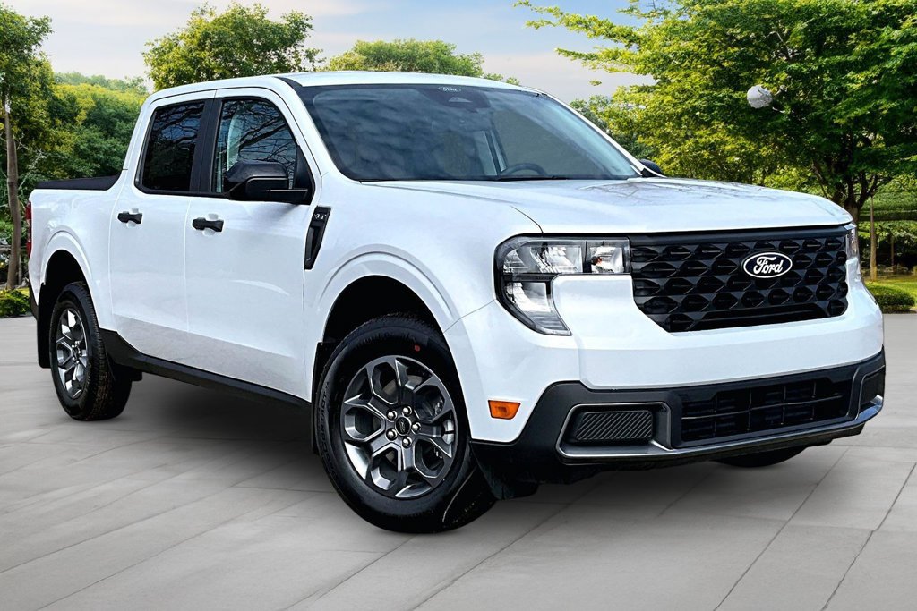 New 2026 Ford Maverick XLT w/ XLT Luxury Package