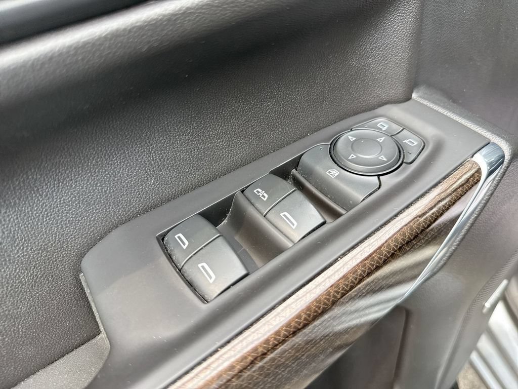 Used 2021 Chevrolet Silverado 1500 LT Trail Boss w/ Convenience Package II AWD/4WD image 13