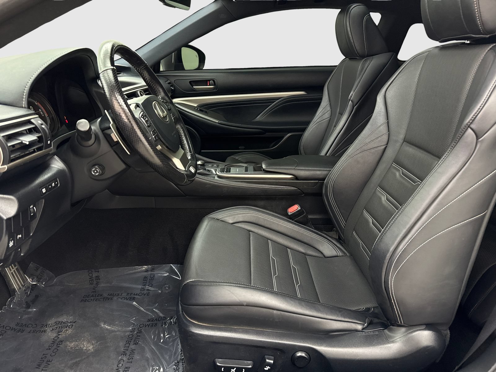 Used 2016 Lexus RC 200t RWD image 17