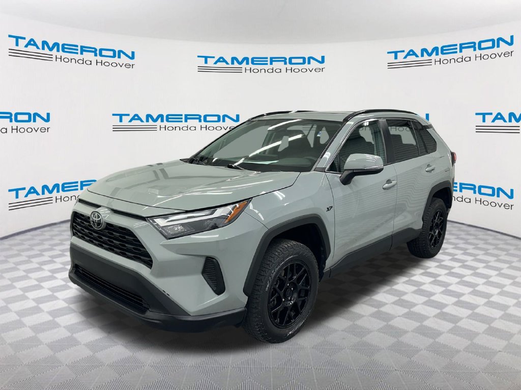 Used 2022 Toyota RAV4 XLE w/ Convenience Package