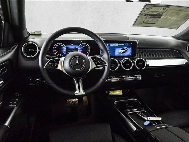 New 2026 Mercedes-Benz GLB 250 4MATIC image 20