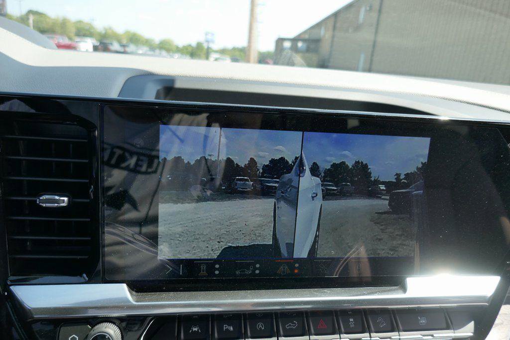 New 2026 Chevrolet Silverado 1500 LTZ w/ LTZ Premium Package image 29