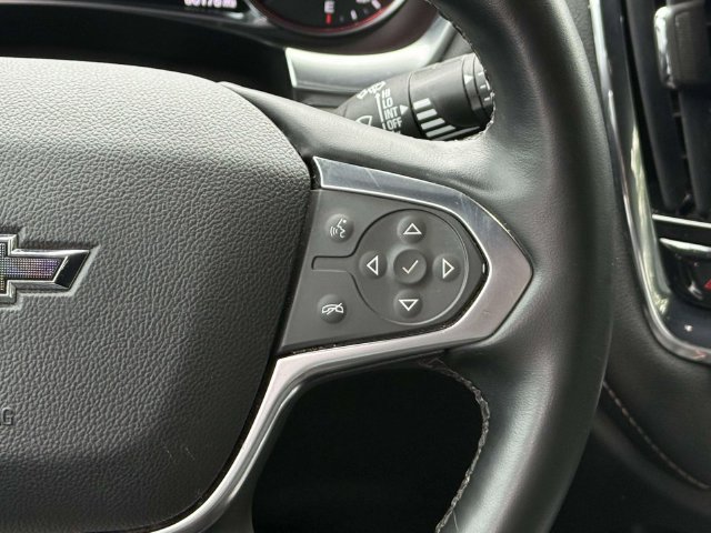 Used 2023 Chevrolet Traverse Premier w/ Redline Edition FWD image 18