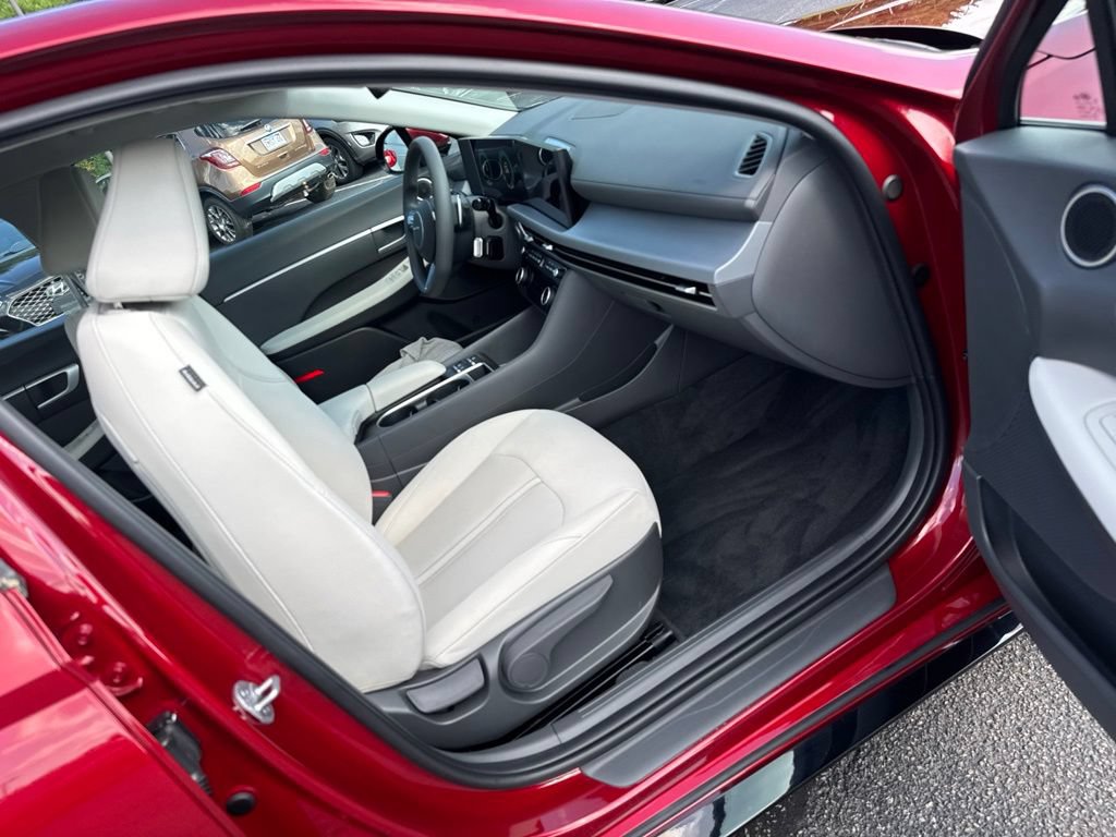 Certified 2024 Hyundai Sonata SEL FWD image 27