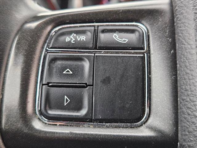 Used 2016 Dodge Dart SXT w/ Sun/Sound Group image 17