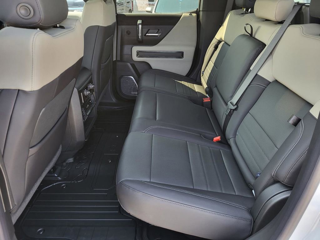 New 2026 GMC Hummer EV 4x4 Crew Cab image 4