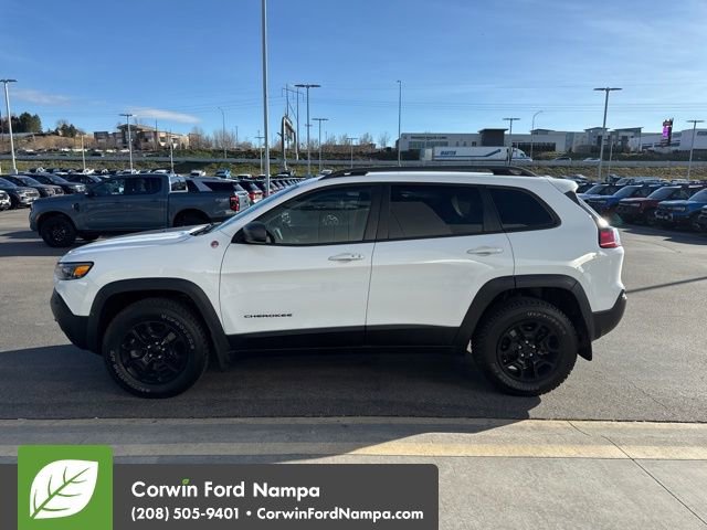 Used 2021 Jeep Cherokee Trailhawk image 5