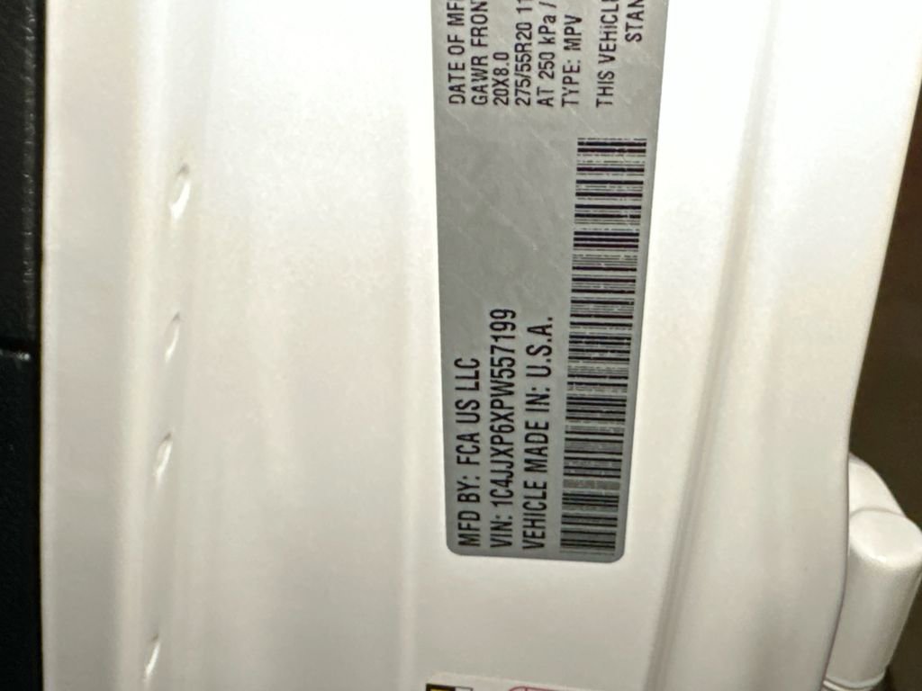 Used 2023 Jeep Wrangler Unlimited Sahara w/ Cold Weather Group image 32