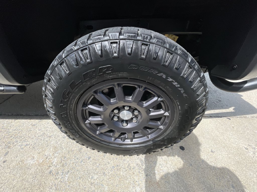 Certified 2022 Chevrolet Colorado ZR2 w/ Colorado ZR2 Bison Edition AWD/4WD image 30