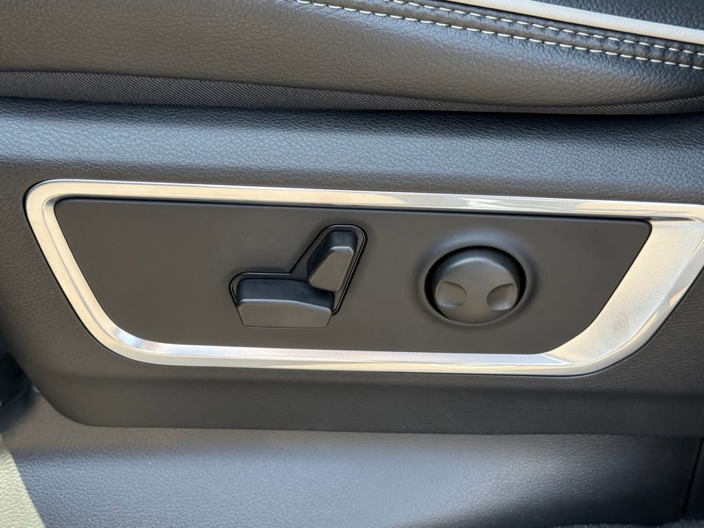 New 2026 RAM 1500 Laramie w/ Night Edition image 15
