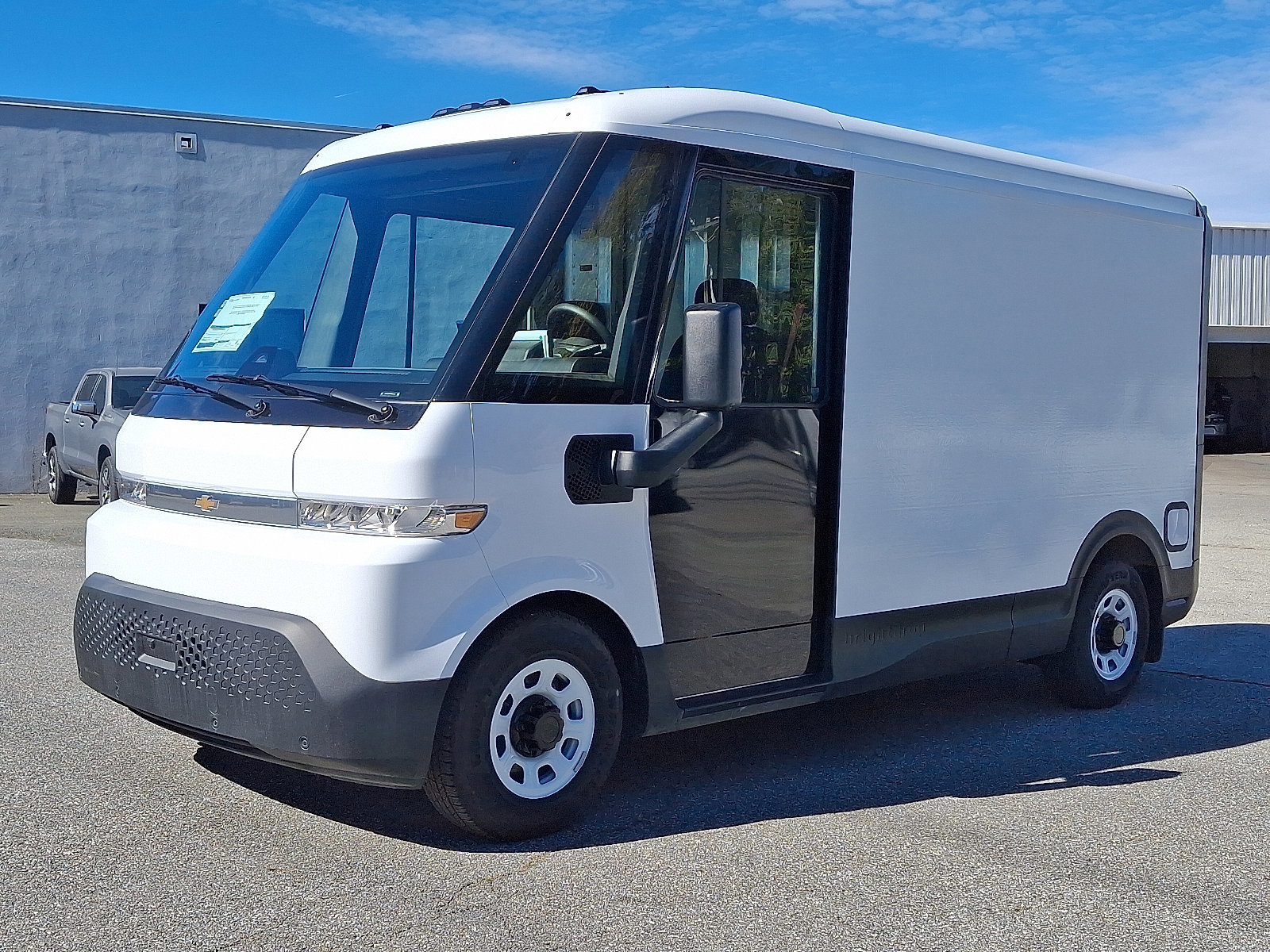 New 2025 Chevrolet Brightdrop 400 w/ Battery Pack, Max Range image 2