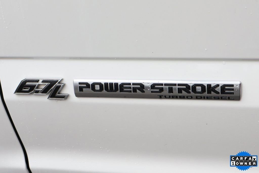 Used 2022 Ford F350 Lariat w/ Black Appearance Package image 51
