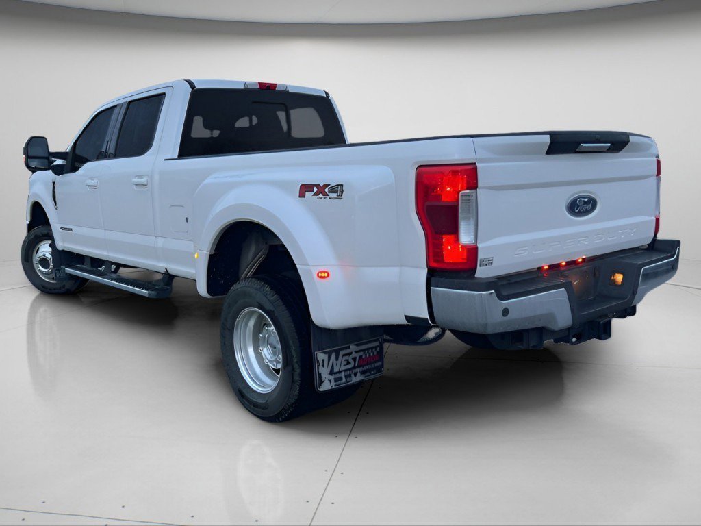 Used 2019 Ford F350 Lariat w/ Lariat Value Package image 10